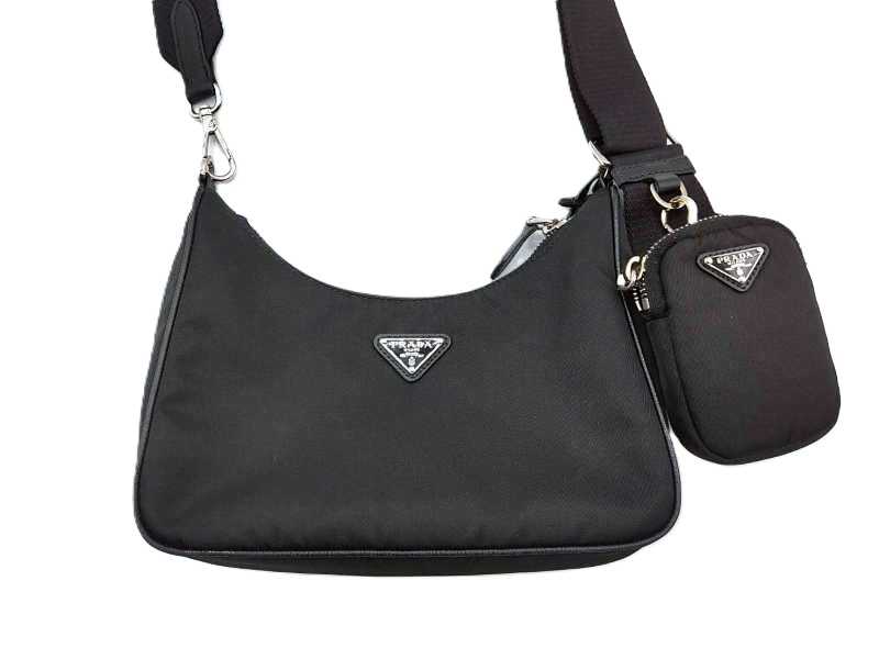 プラダ買取 Re-Edition 2005 2way ショルダーバッグ 1BH204